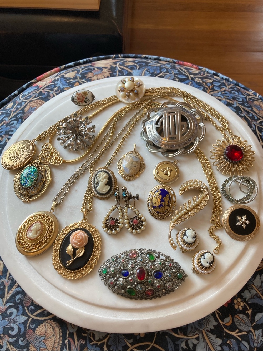 Vintage, Mid-Century & Art Deco Costume Jewelry Lot
